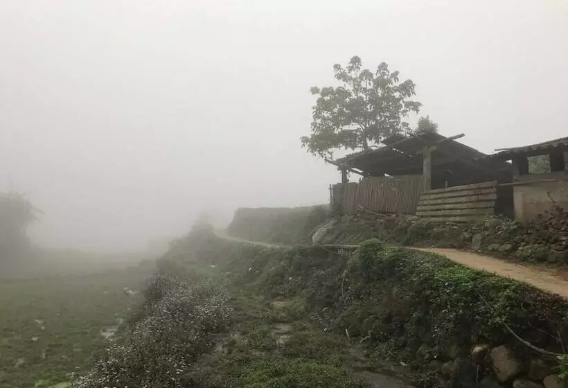 پانسیون Opal House