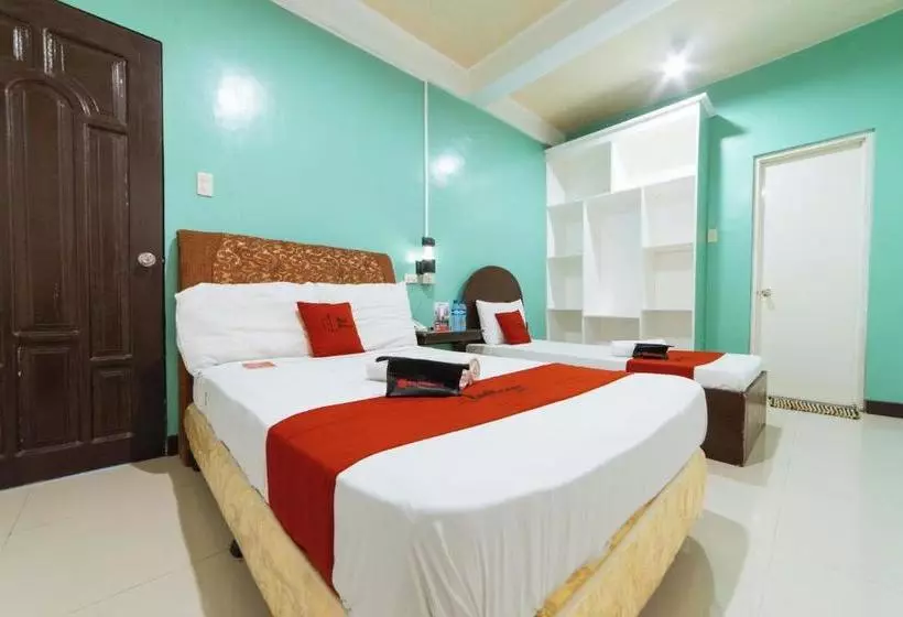 پانسیون Reddoorz @ Labangal General Santos