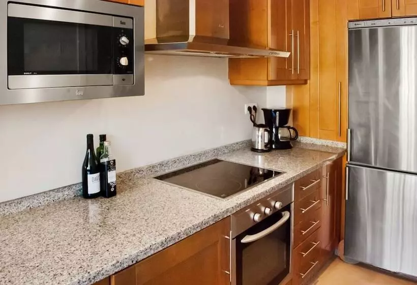 107305   Apartment In Mijas