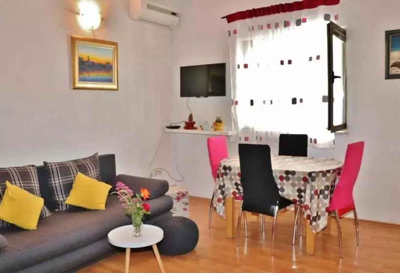 Apartments Duje Zadar