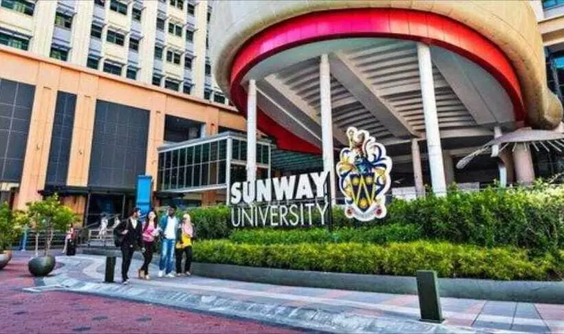 De Glory Hotel Usj 21