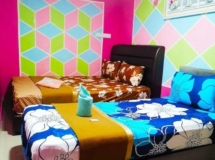 De Glory Hotel Usj 21