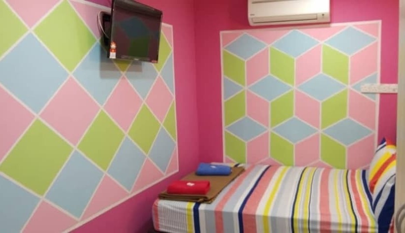 De Glory Hotel Usj 21