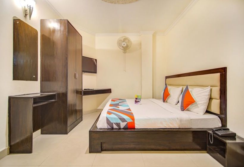 Отель Fabexpress Shoba Residency