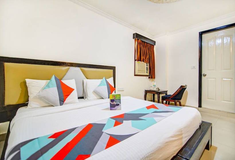 Отель Fabexpress Shoba Residency