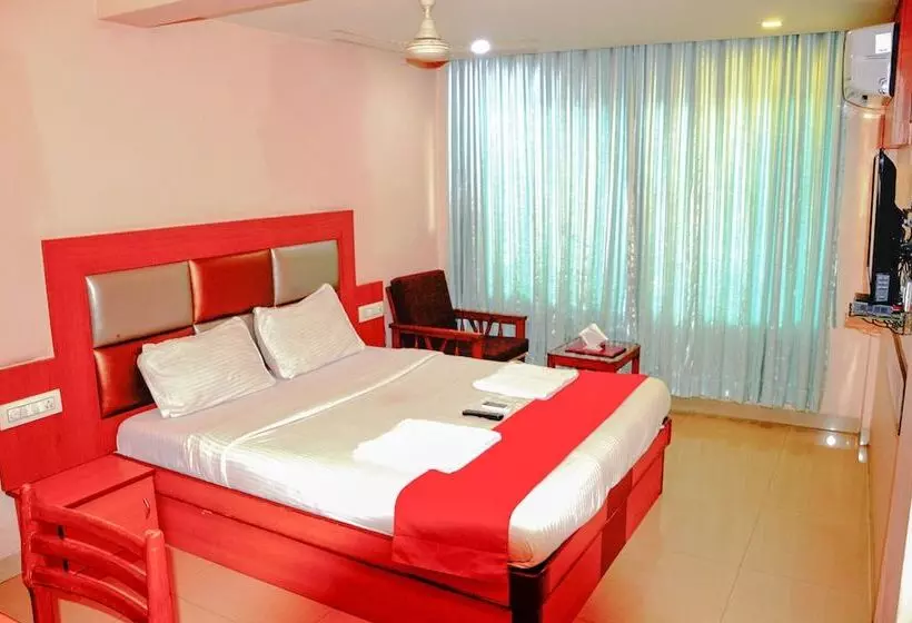 Hotelli Sarovar Grand