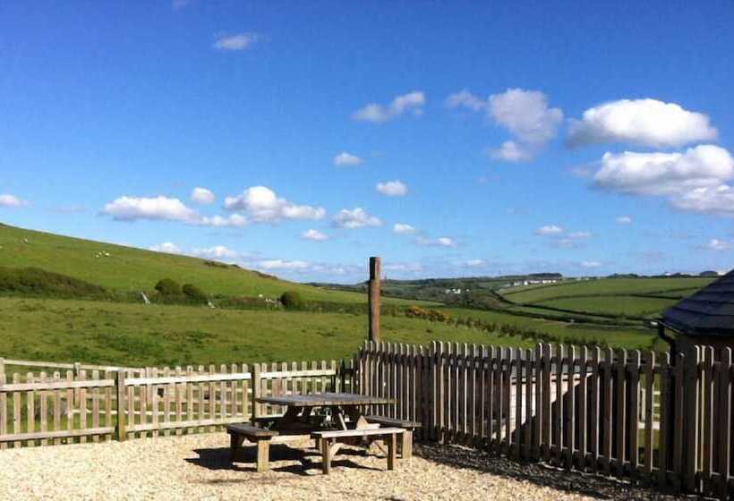 Merlin Farm Daymer And Treyarnon