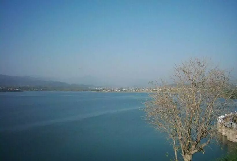 پانسیون Park View Residency