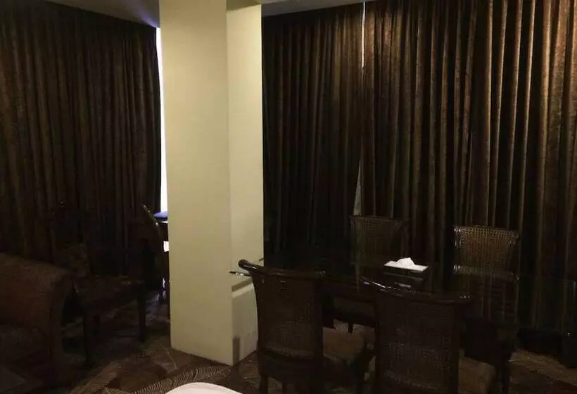 پانسیون Park View Residency