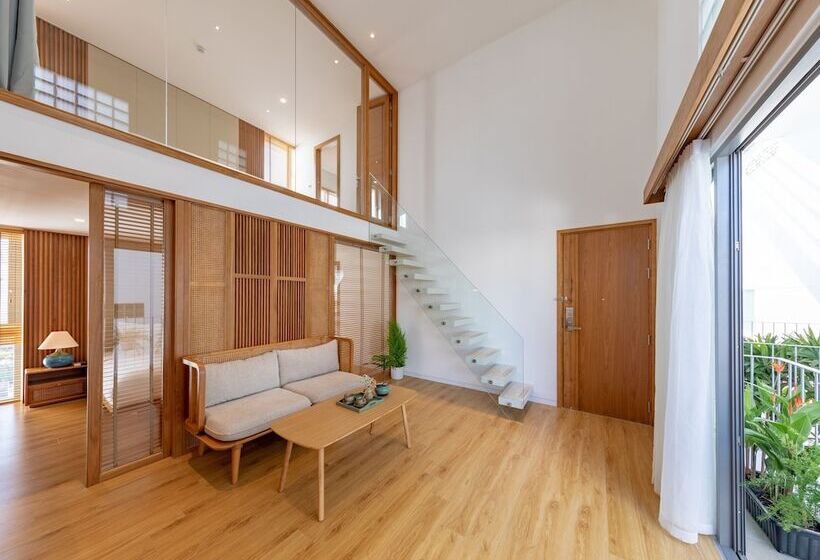 Prana Boutique Hotel And Apartments