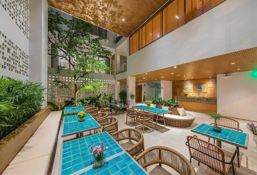 Prana Boutique Hotel And Apartments