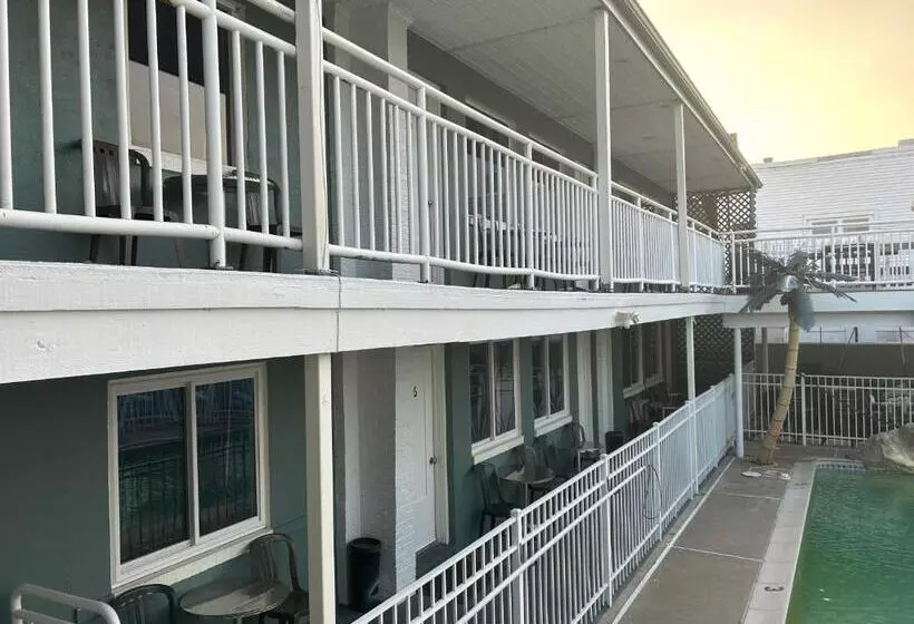 Twilight Motel