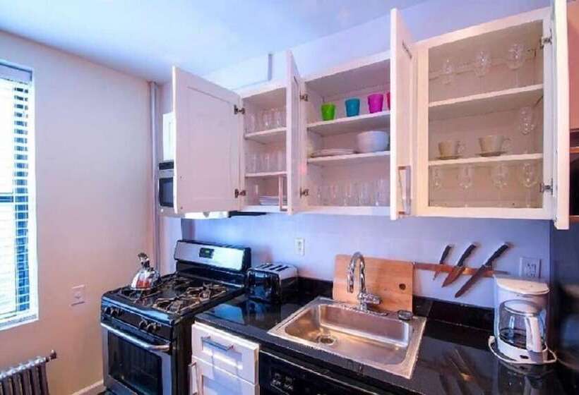 Upper East Side Apartments