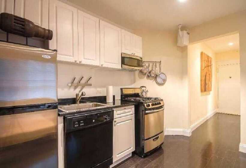 Upper East Side Apartments