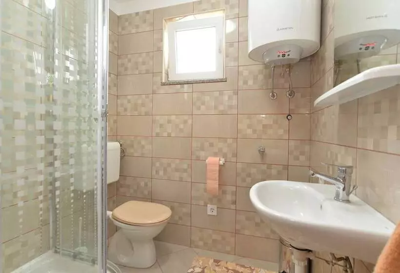 Apartments Josip 1713