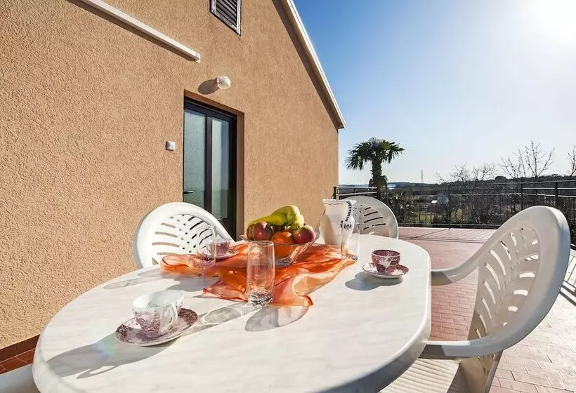 Apartment Ivo