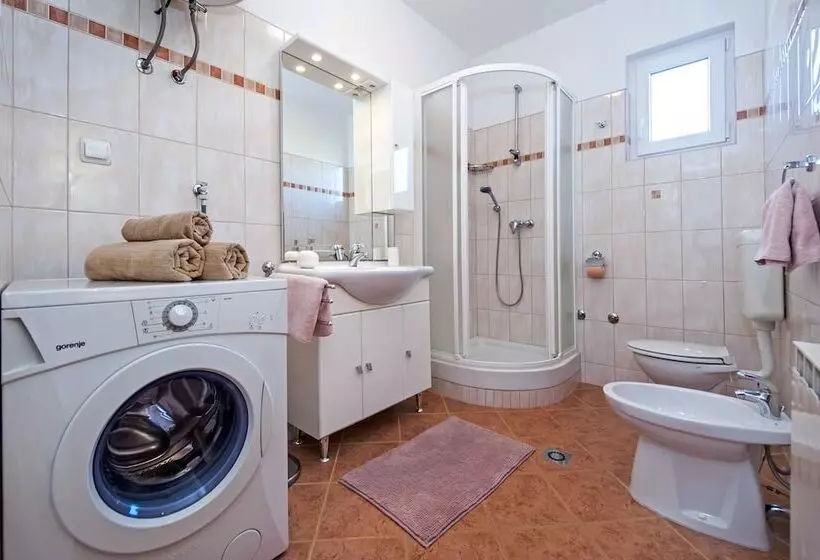 Apartment Ivo