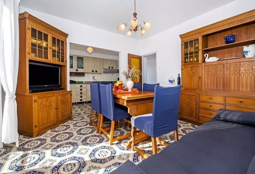 Apartment Ivo