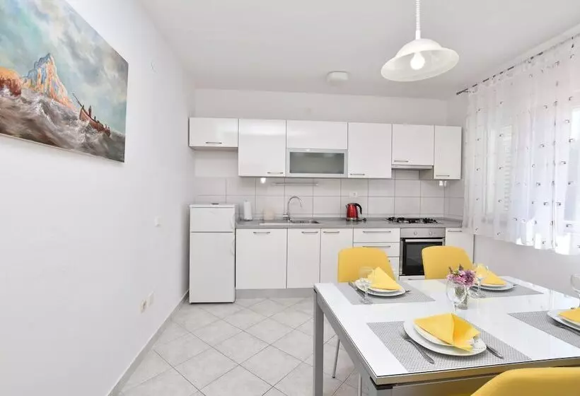 Apartments Kure
