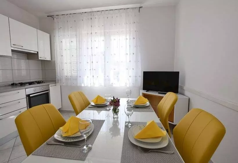 Apartments Kure