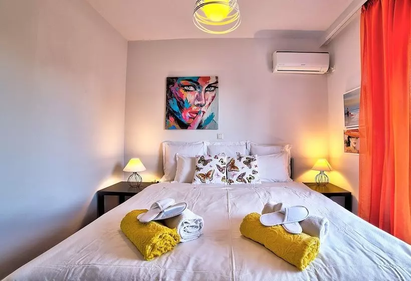 Beautiful Apartment In Glyfada Center