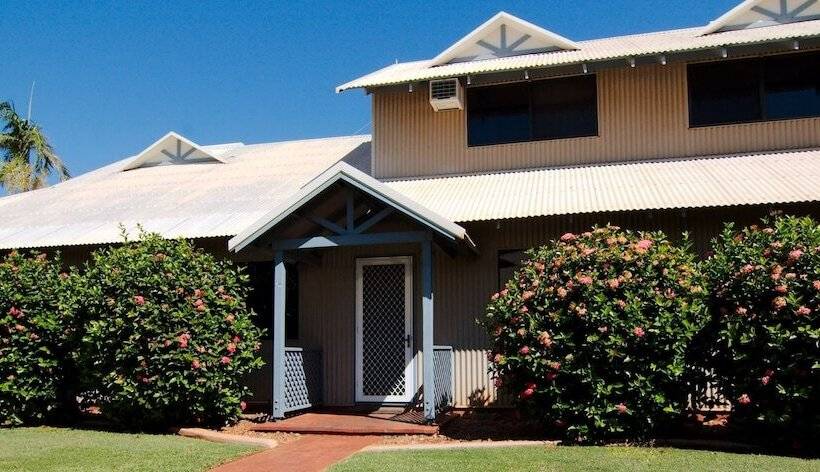 Cable Beach Apartments