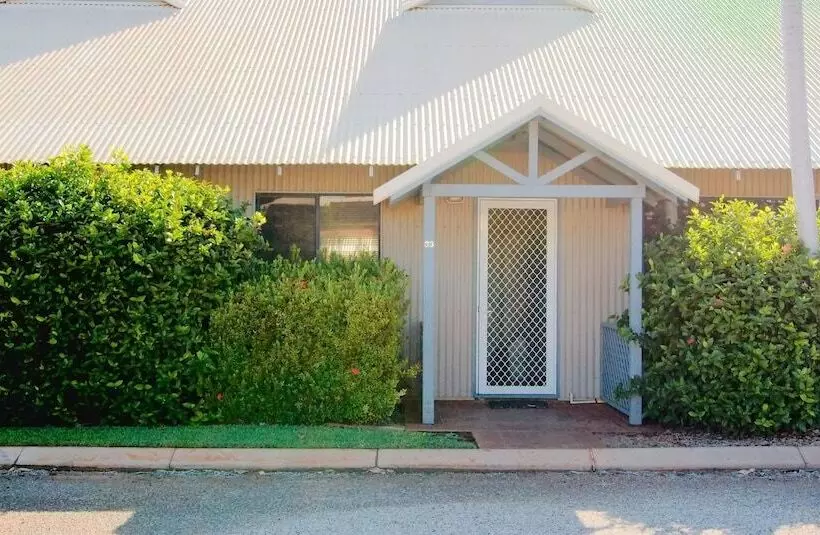 Cable Beach Apartments