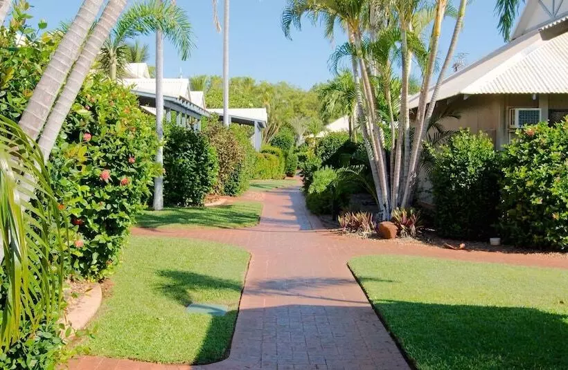 Cable Beach Apartments