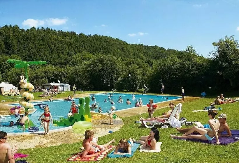 ホテル Camping Spa D'or