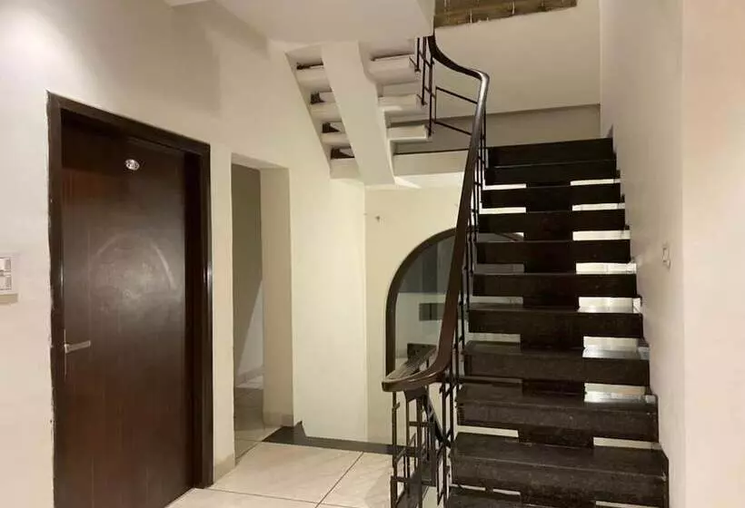 Hotelli Exotic   5 Min Walk From Golden Temple