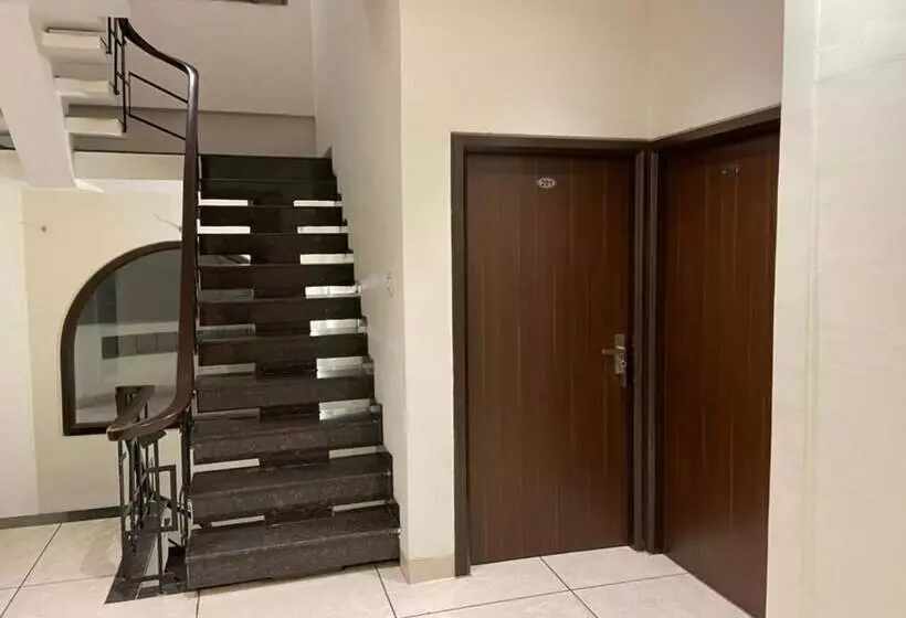 Hotelli Exotic   5 Min Walk From Golden Temple