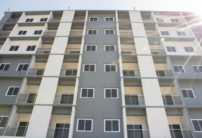 هتل Lampang Residence