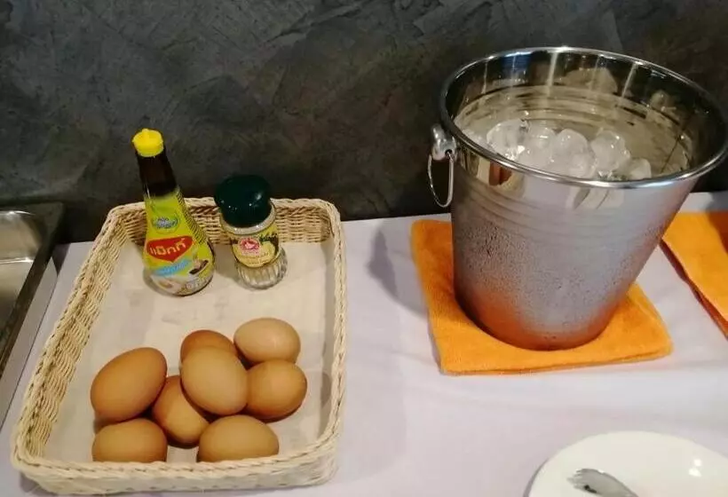 هتل Lampang Residence