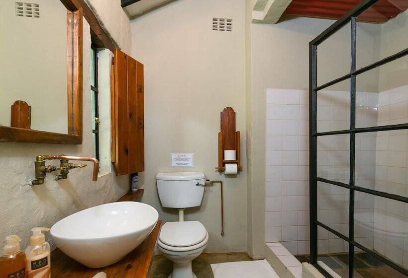 ペンション La Bastide Guesthouse