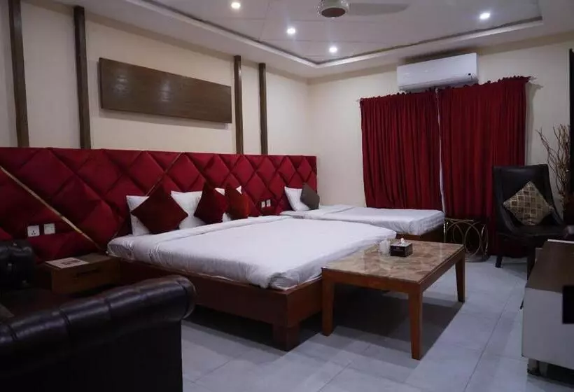 هتل Avalon Suites