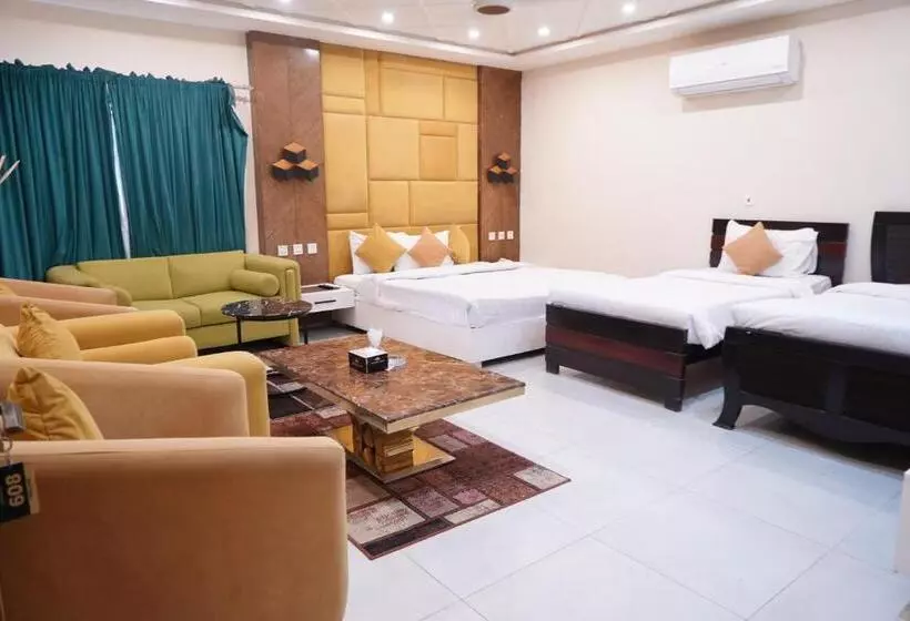هتل Avalon Suites