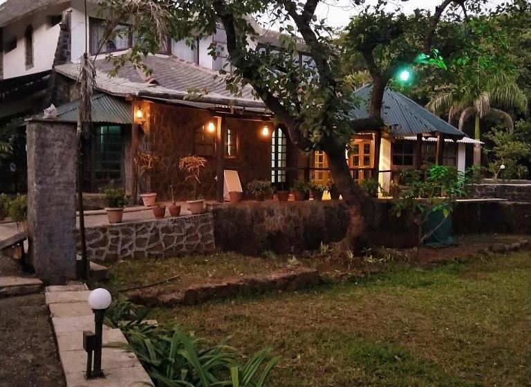 فندق Captans Stay