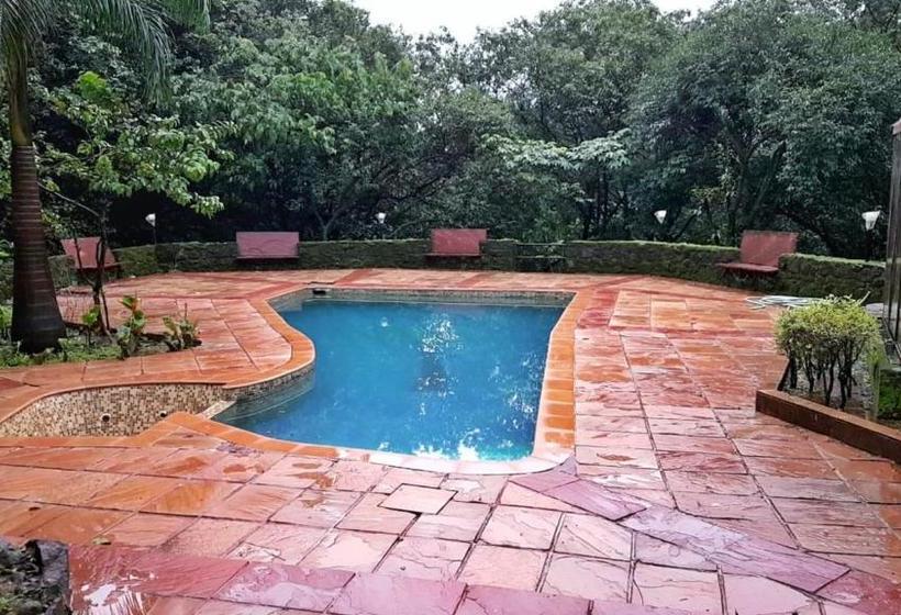 فندق Captans Stay