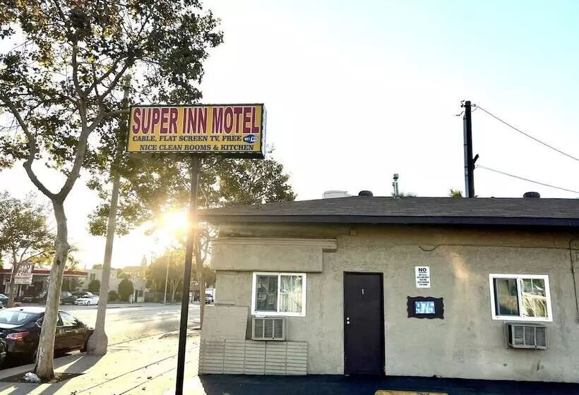 Motel Super Inn