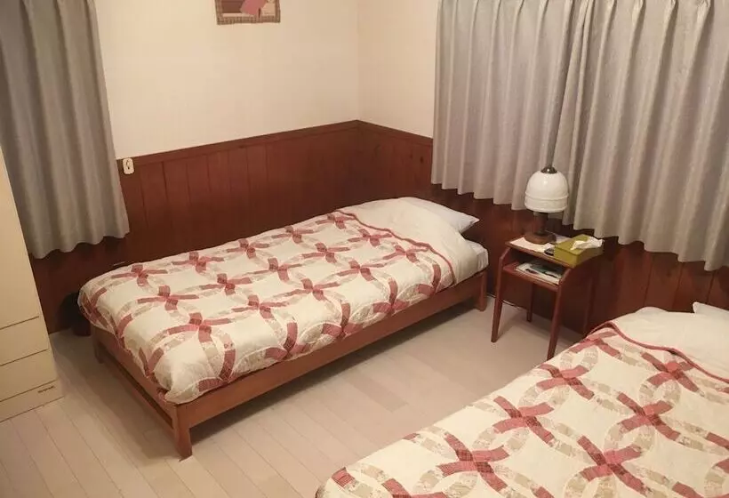 Retkeilymaja Guesthouse Unila