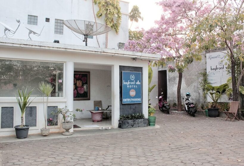 בית מלון כפרי Oyo 2359 Bayfront Karnadia