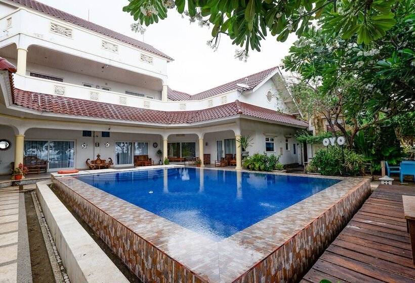 בית מלון כפרי Oyo 2359 Bayfront Karnadia