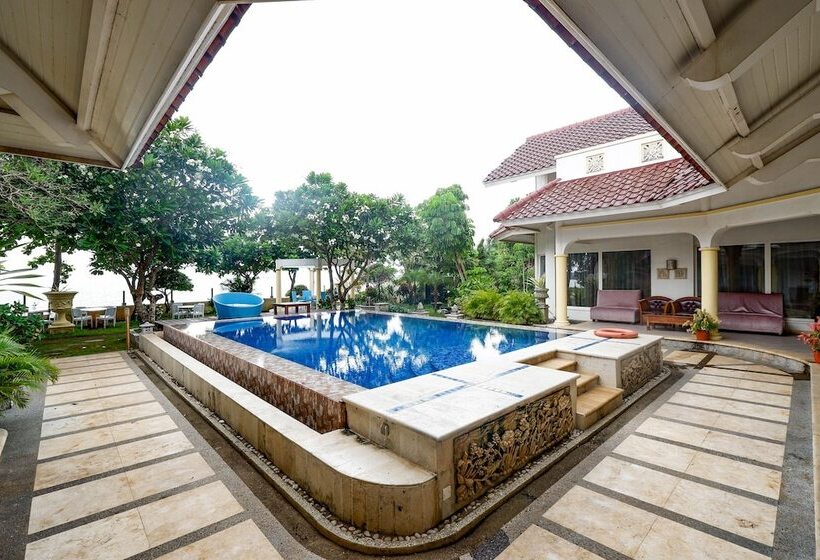 בית מלון כפרי Oyo 2359 Bayfront Karnadia