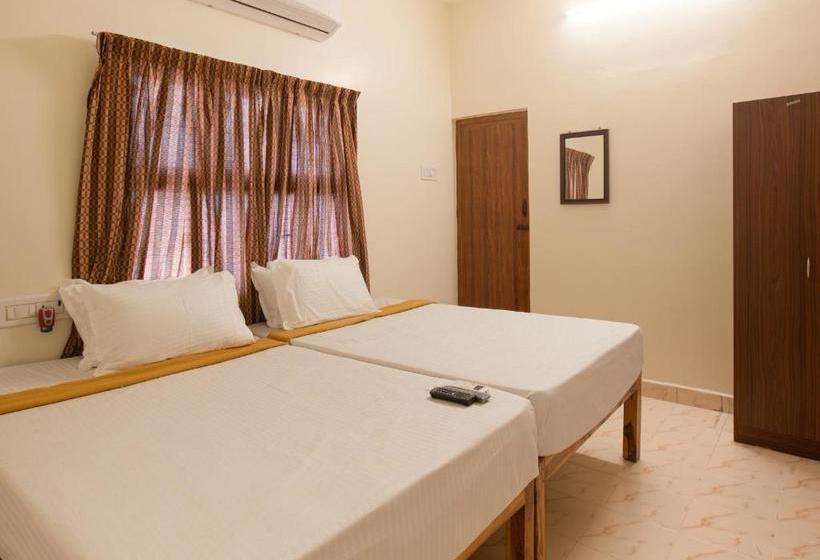 호텔 Temple Stay Srirangam