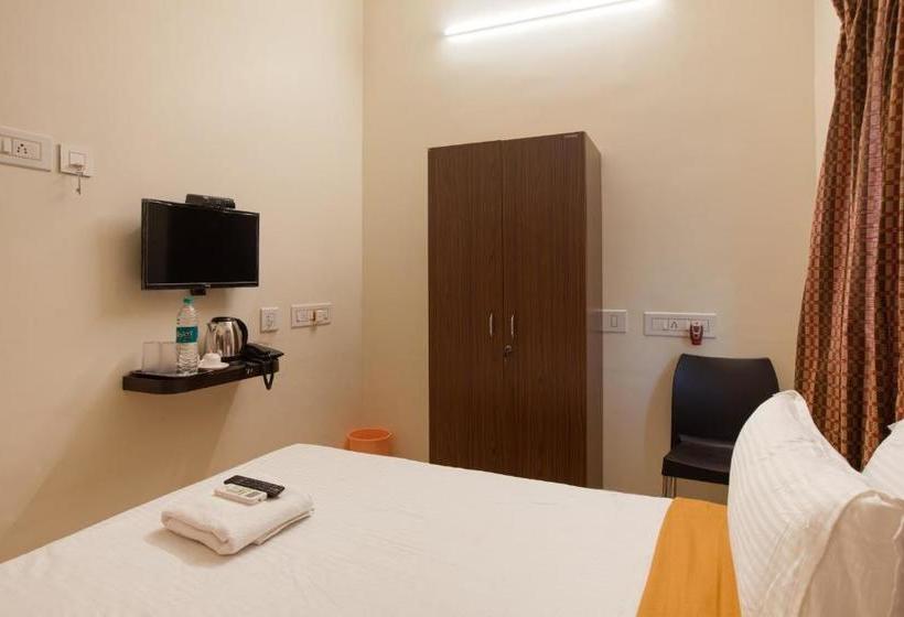 호텔 Temple Stay Srirangam