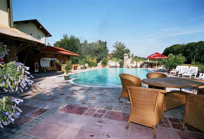 Отель Gasthof Strasser