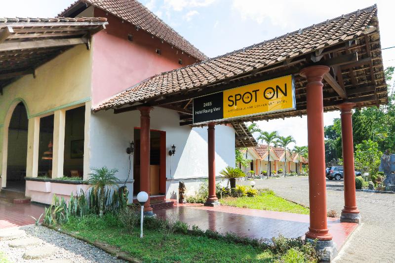 Hotel Spot On 2465  Raung View