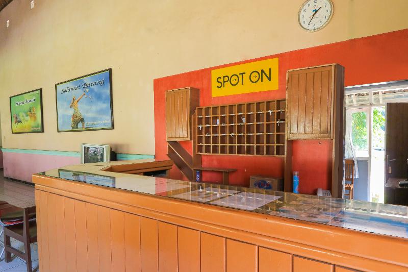 Hotel Spot On 2465  Raung View