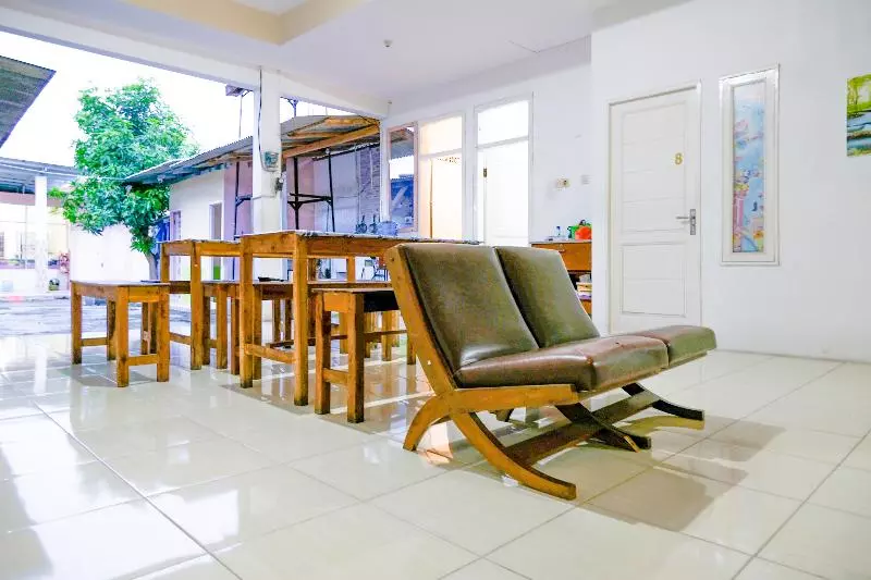 Hotelli Spot On 2417 Melati Residence