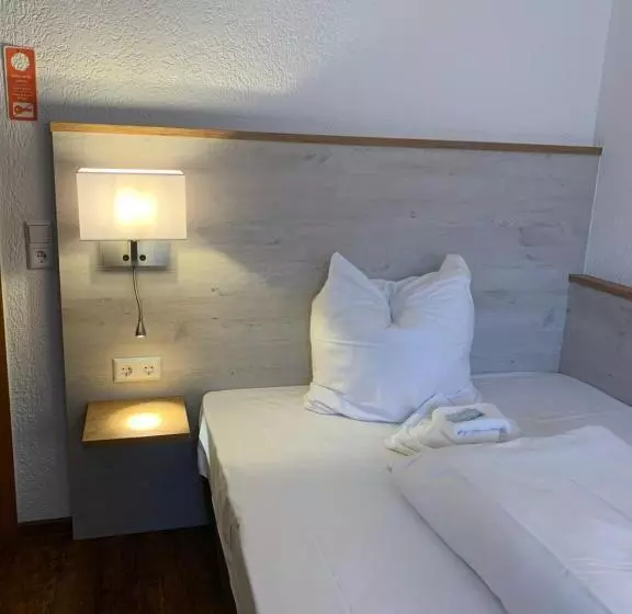 Hotelli Waibstadter Hof